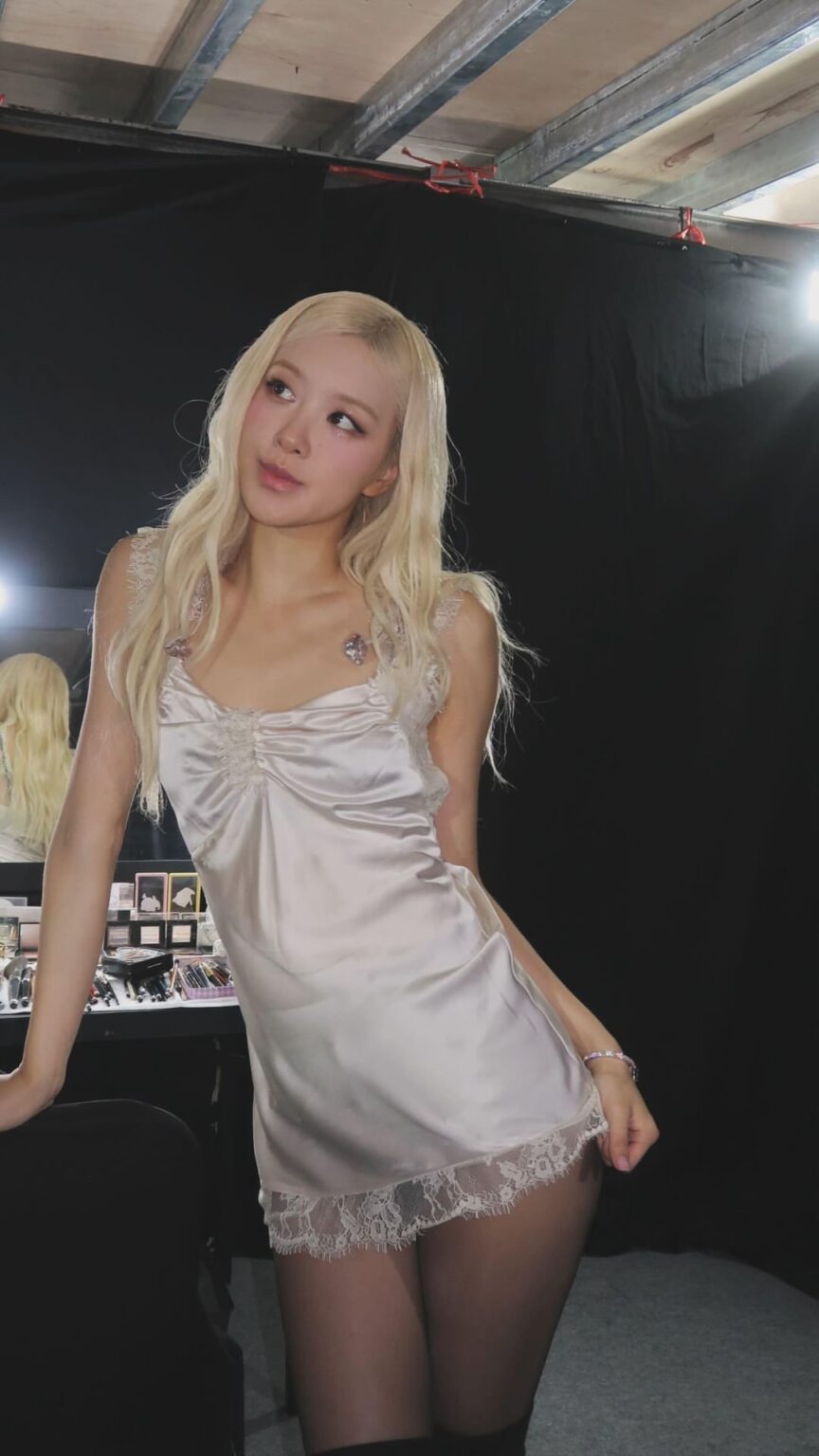 251122 تحديث قصة روزي على الانستغرام