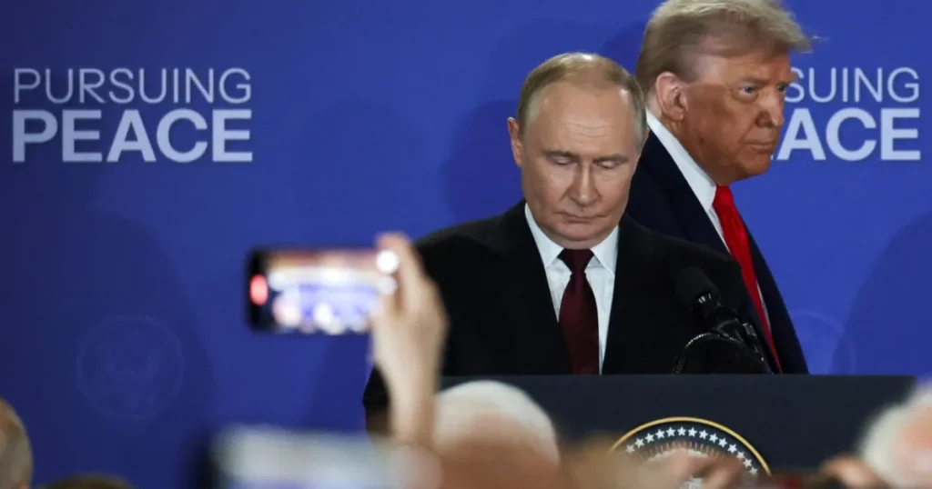 الكرملين: لا حاجة لعقد قمة عاجلة بين بوتين وترمب حالياً الكرملين: لا حاجة لعقد قمة عاجلة بين بوتين وترمب حالياً