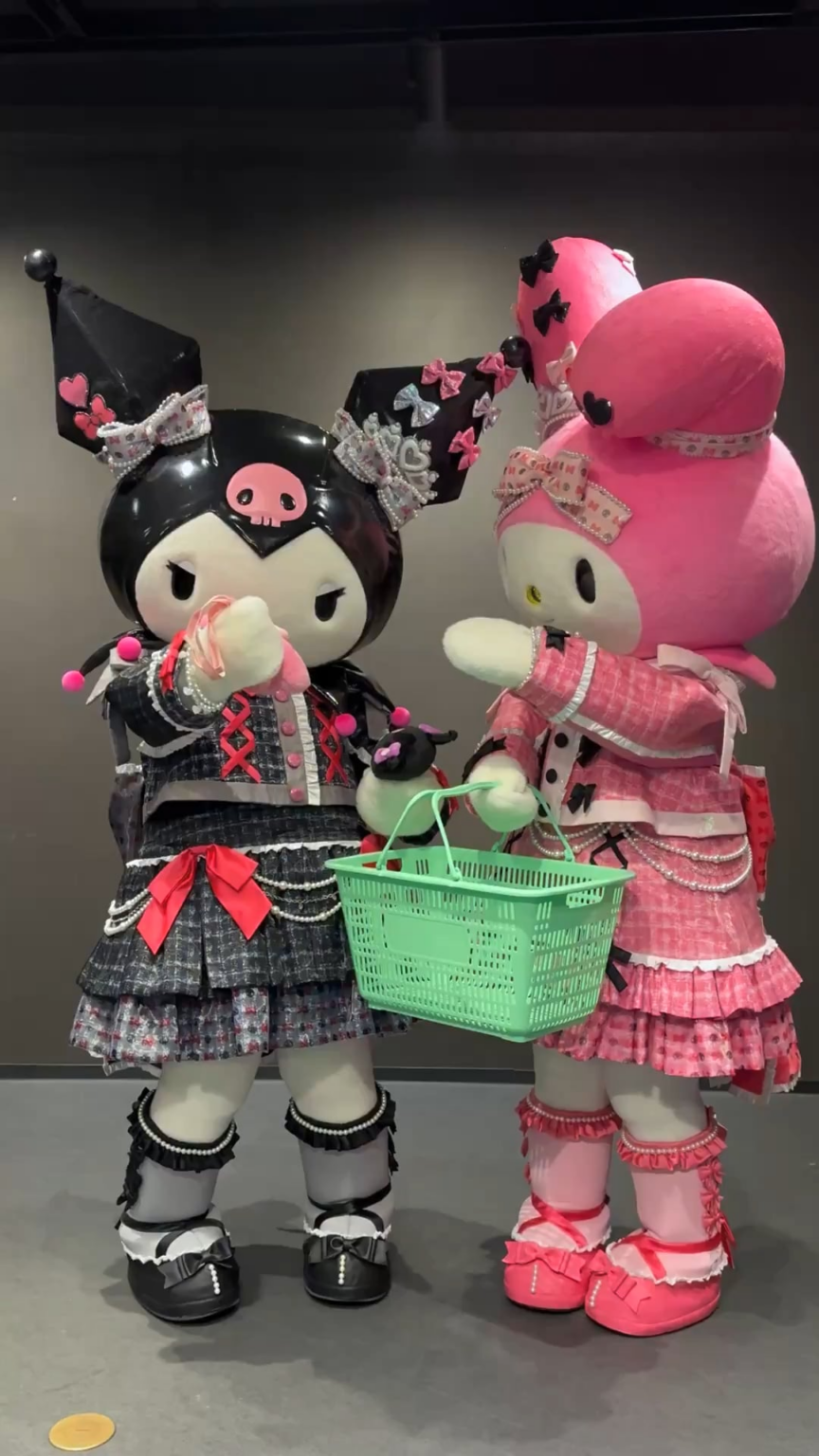 251120 تحديث تويتر الرسمي لسانريو بورولاند مع مياواكي ساكورا وهونغ إيونتشاي (مع My Melody & Kuromi)