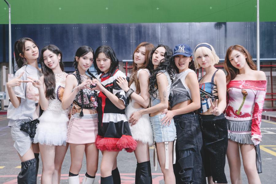 251126 تحديث سومبي: توايس تصبح أول فرقة فتيات كيبوب تحصل على التصنيف البلاتيني في الولايات المتحدة مع أغنية غير تعاونية