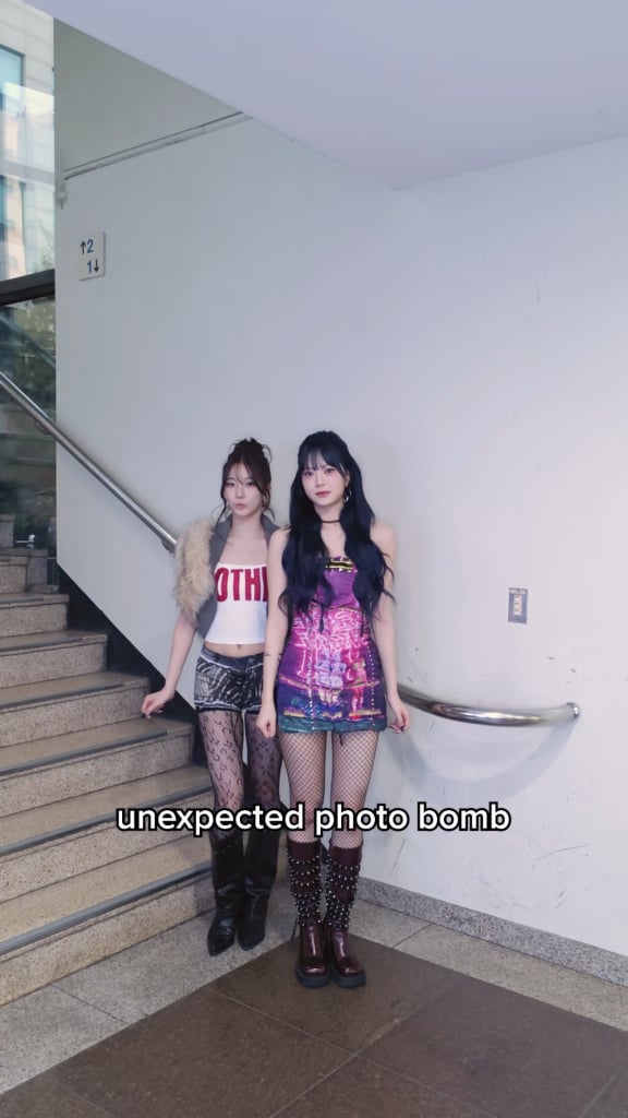 251109 تحديث LE SSERAFIM على TikTok مع Huh Yunjin وKazuha وHong Eunchae - تم قصف الصور في اللحظة المثالية