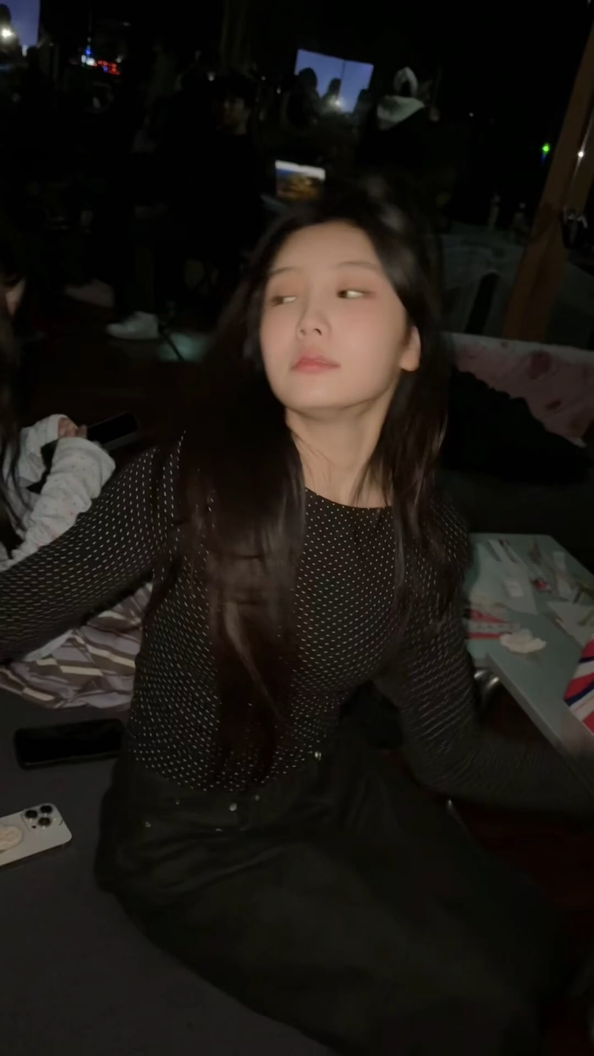 251112 عيليت وونهي - سباجيتي (تحدي الرقص)