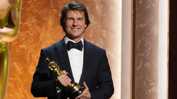 توم كروز يحصل على جائزة «الأوسكار الشرفية».. فما هي؟ توم كروز يحصل على جائزة «الأوسكار الشرفية».. فما هي؟