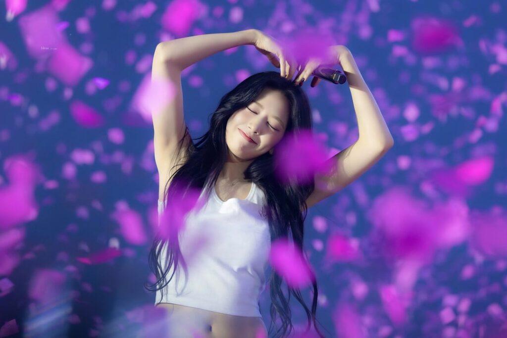 251102 تحديث موقع المعجبين يوجين