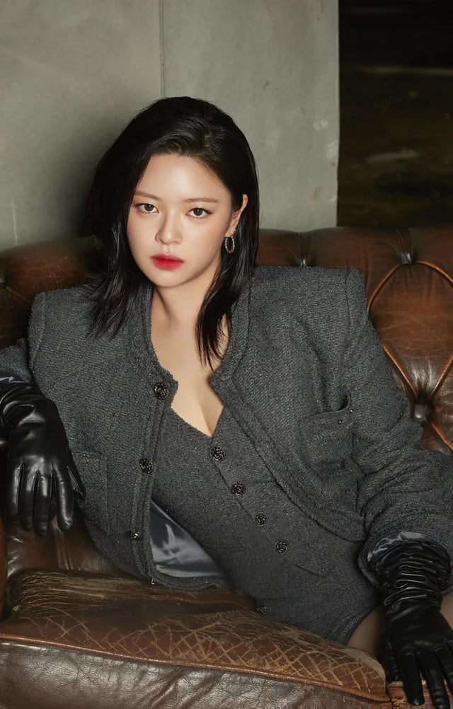 251104 صور ماركة GIRL CRUSH Muse JEONGYEON