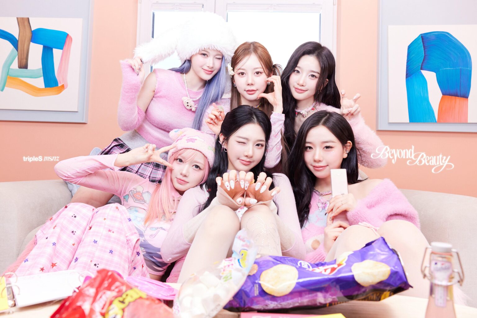 TripleS msnz - الألبوم المصغر الأول: Beyond Beauty (صورة مفهوم الوحدة - إصدار الشمس.)