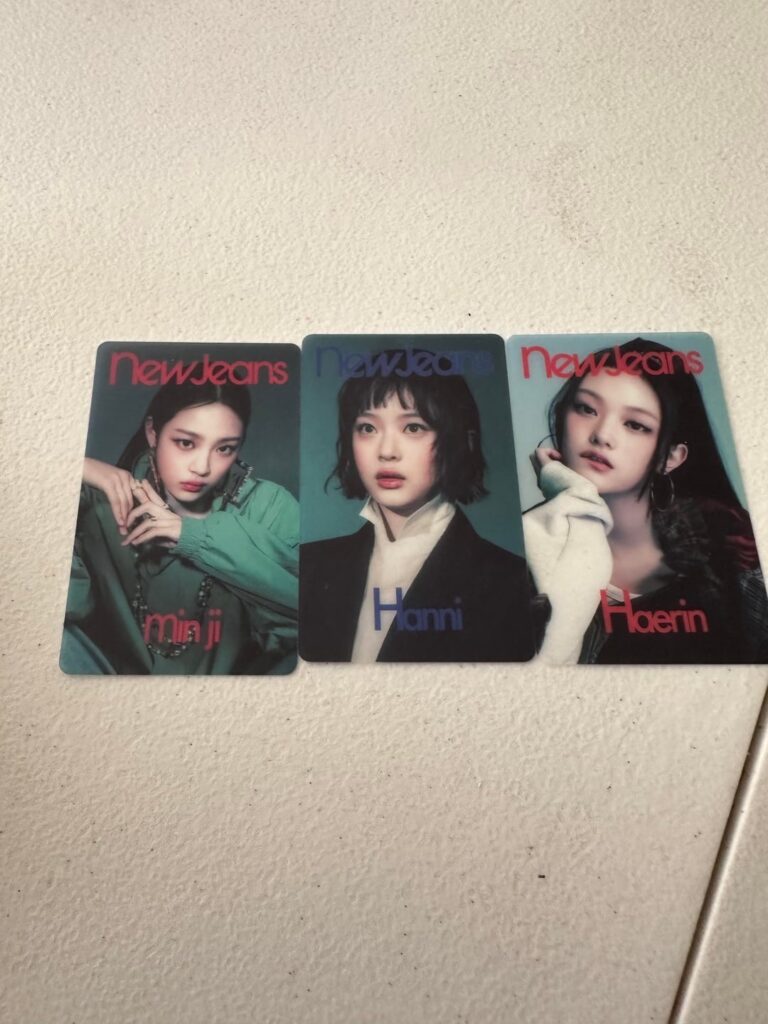 ساعدني في تحديد هذه الصور الفوتوغرافية؟