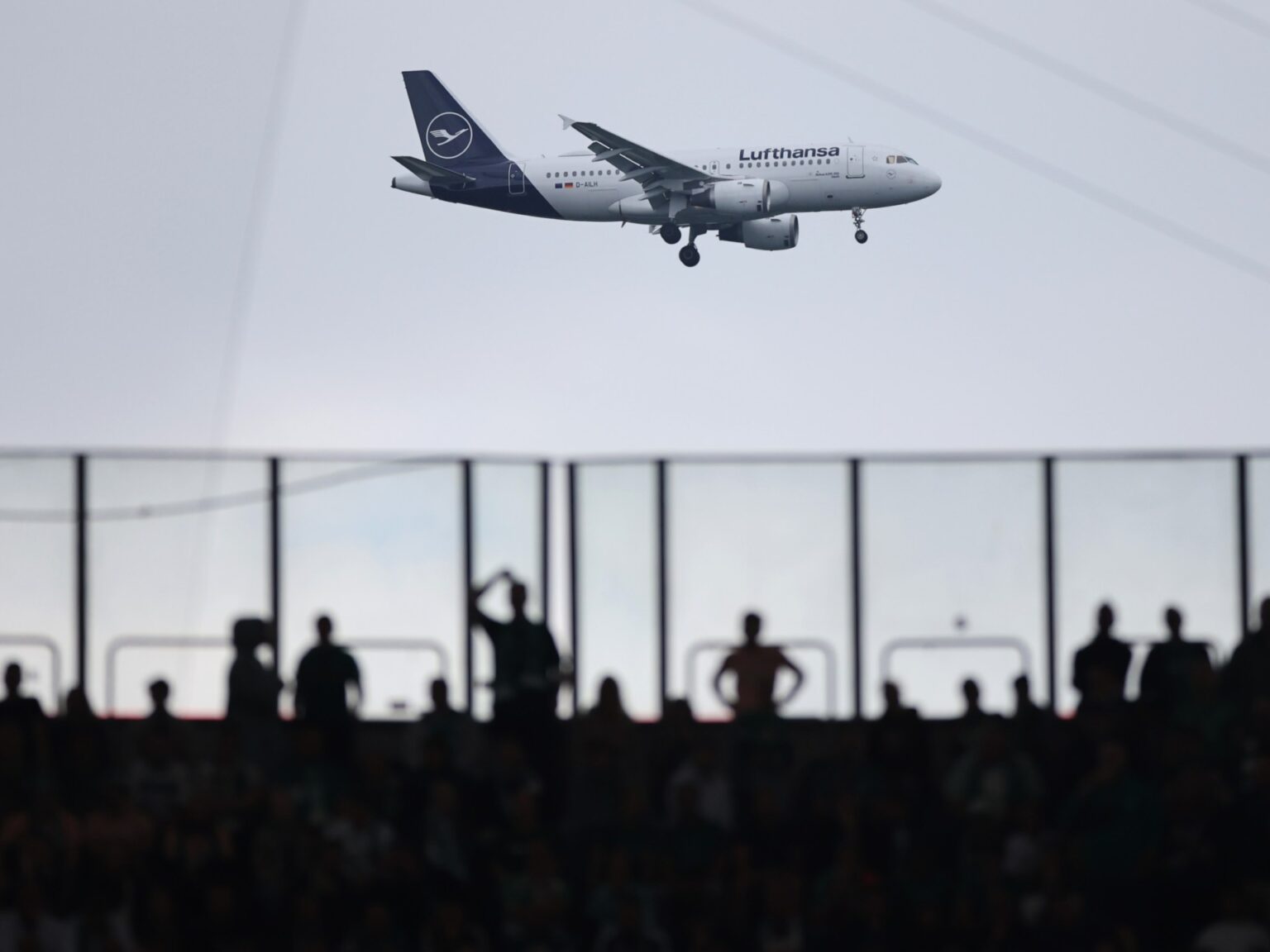 مسيّرات مجهولة تحلق فوق قاعدة عسكرية بلجيكية ومطار ألماني | أخبار