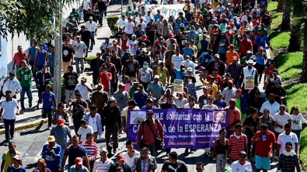 إدارة ترامب تصدم 200 ألف لاجئ دخلوا أمريكا في عهد بايدن