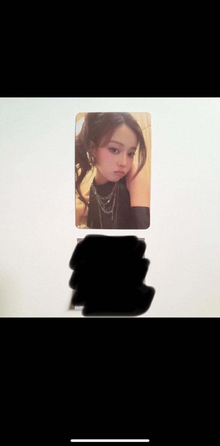 يساعد! بطاقات الصور وهمية أو حقيقية؟