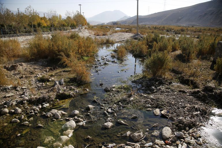 TEHRAN, IRAN - NOVEMBER 11: A view of Lavasan River, once considered one of Tehran's most water-rich rivers, which has largely dried up as other lakes and rivers reach critical levels due to the water shortages across Tehran, Iran on November 11, 2025. On November 7, Iranian President Pezeshkian warned Tehran may face water cuts and possible evacuation if it doesn't rain. (Photo by Fatemeh Bahrami/Anadolu via Getty Images)