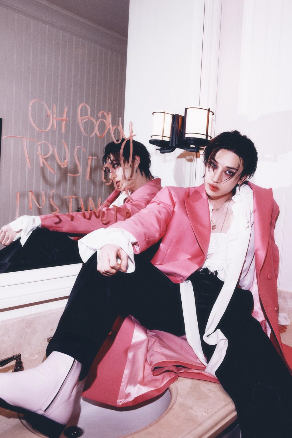 Stray Kids – SKZ IT TAPE ‘DO IT’ (صورة تشويقية #2 – DO: Bang Chan، Lee Know، Changbin، Hyunjin) Stray Kids - SKZ IT TAPE 'DO IT' (صورة تشويقية #2 - DO: Bang Chan، Lee Know، Changbin، Hyunjin)
