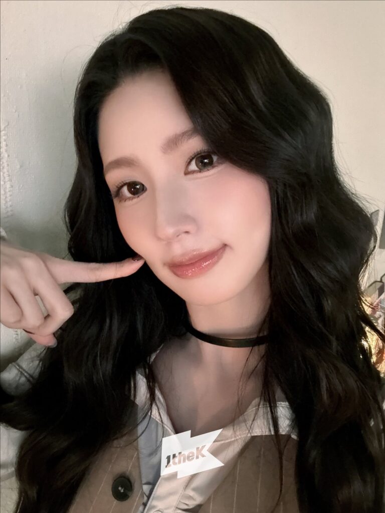 251104 تحديث 1theK مع مييون