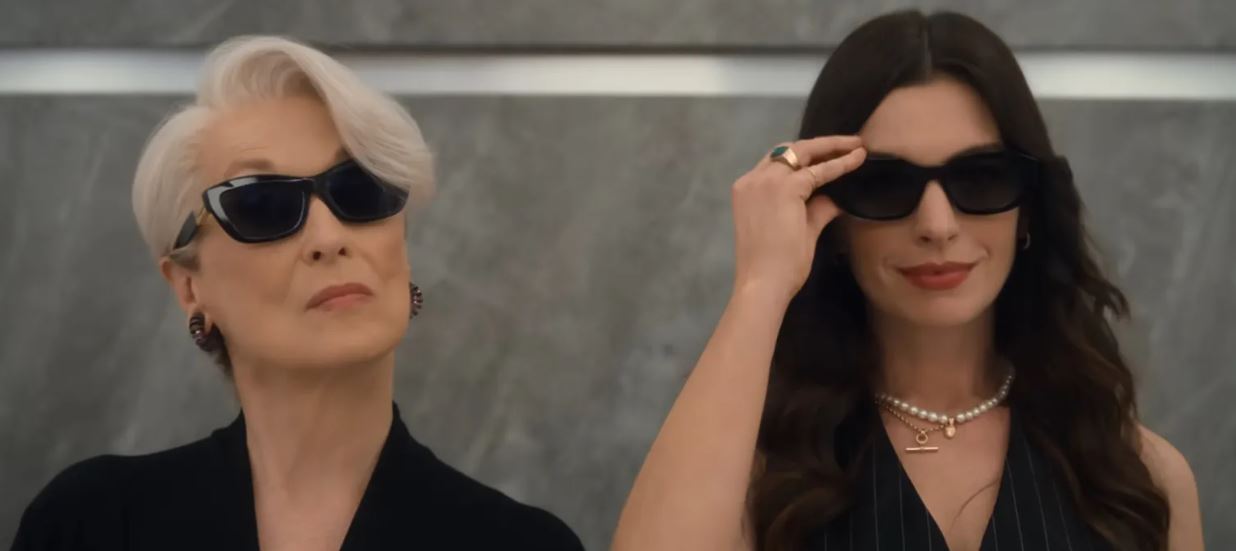 آن هاثاواي وميريل ستريب في الاعلان التشويقي لفيلم The Devil Wears Prada 2 (انترنت)