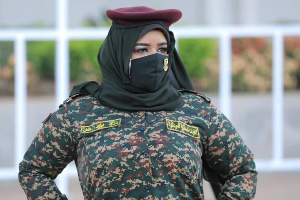 أغنية جديدة.. ندي القلعة توجه رسالة غنائية للبرهان