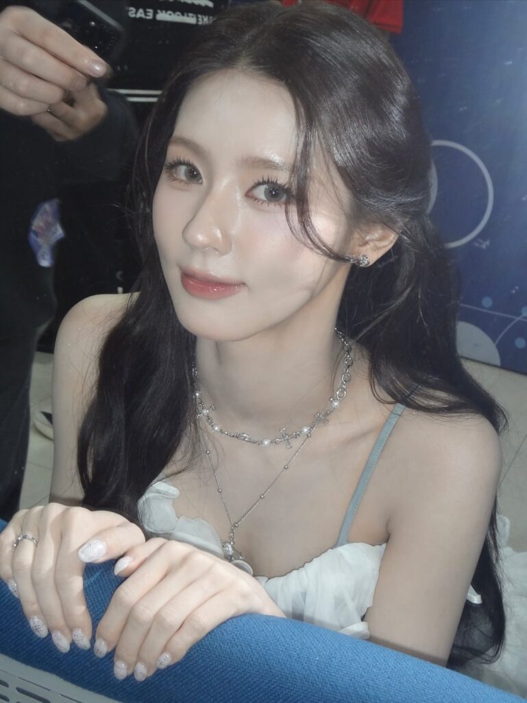 251110 تحديث مييون على الانستقرام