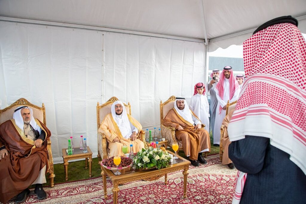 وزير الشؤون الإسلامية يشرف حفل الاستقبال الذي أقامه فرع الوزارة بمنطقة الباحة بحضور عددٍ من مشايخ قبائل زهران بمحافظة المندق