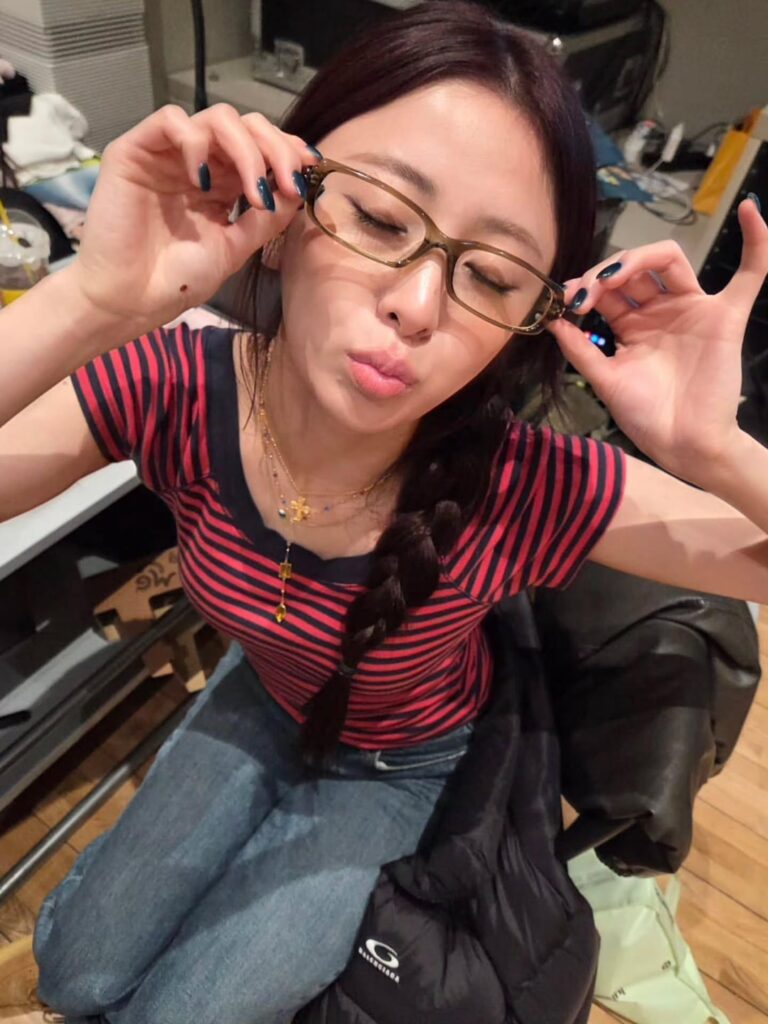 251115 - تحديث هوه يونجين على الانستقرام