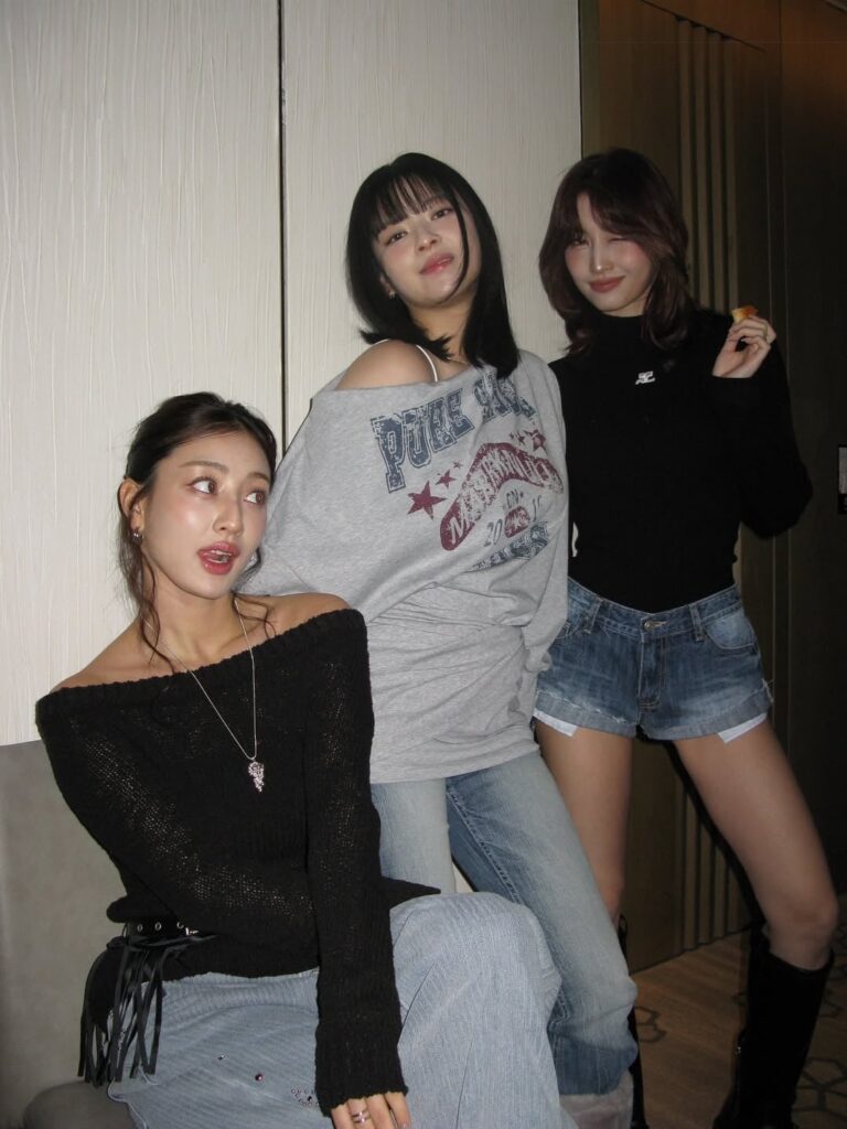 251118 تحديث جيهيو على الانستقرام - ଘ(੭ꆤᴗꆤ)━☆ﾟ.*･إنها فوضى هذه الأيام