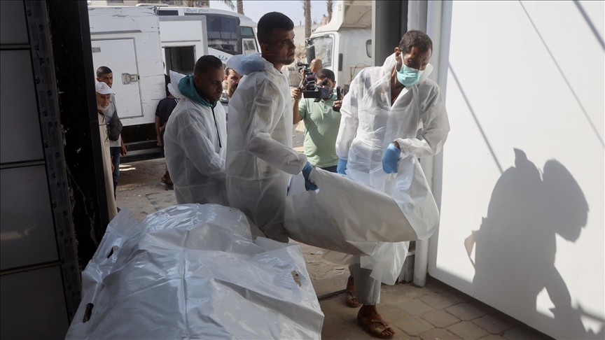 صحة غزة تعلن تسلم جثامين 15 فلسطينيا من إسرائيل صحة غزة تعلن تسلم جثامين 15 فلسطينيا من إسرائيل