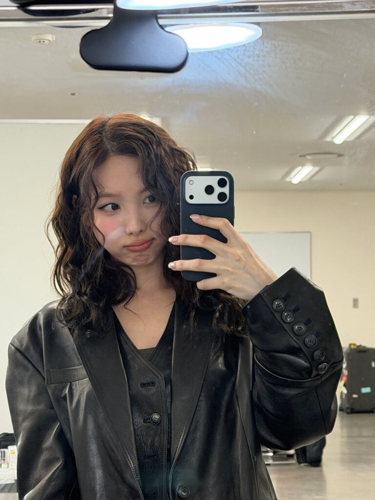 251130 تحديث فقاعة نايون