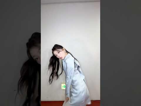 ILLIT - Perfect Night (الأصل. LE SSERAFIM) (تحدي الرقص) (251109)