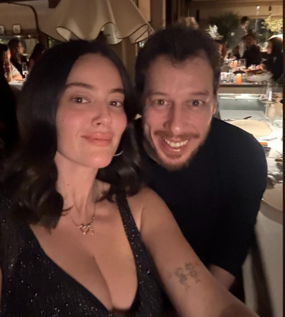 Pelin Akil Pelin Akil