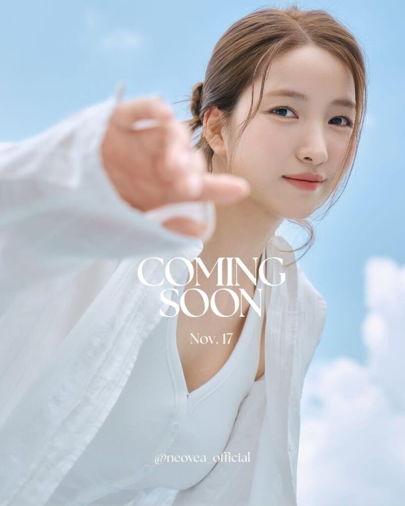 أعلنت فرقة GFRIEND Kim Sowon عن إطلاق علامتها التجارية الخاصة للعناية بالبشرة Neovea