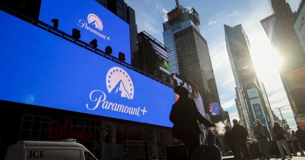 الخليج يدعم استحواذ باراماونت على “وارنر براذرز” بـ24 مليار دولار stock-down