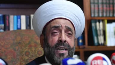 جديد قضيّة "أبو عمر": إشارة بتوقيف الشيخ خلدون عريمط - MTV Lebanon