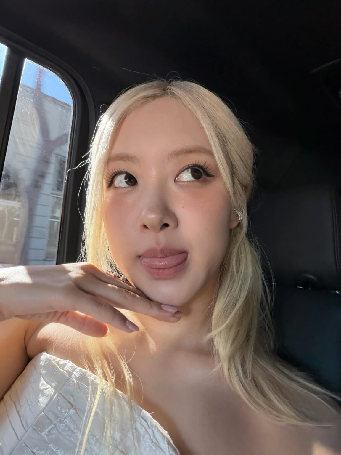 251206 تحديث روزي على الانستغرام