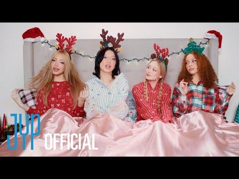 GIRLSET - Santa Tell Me (orig. Ariana Grande) (فيديو خاص بالعطلة)