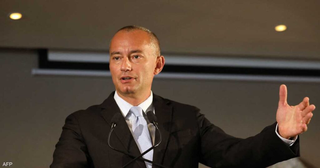 نيكولاي ملادينوف.. من هو المرشح لتمثيل مجلس السلام في غزة؟