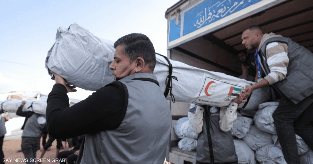 عملية الفارس الشهم (3) تتدخل سريعا لإنقاذ النازحين من البرد عملية الفارس الشهم (3) تتدخل سريعا لإنقاذ النازحين من البرد