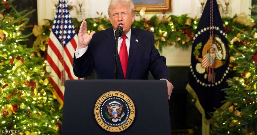 في خطابه للأميركيين.. ترامب يشنّ هجوما قويا على بايدن في خطابه للأميركيين.. ترامب يشنّ هجوما قويا على بايدن