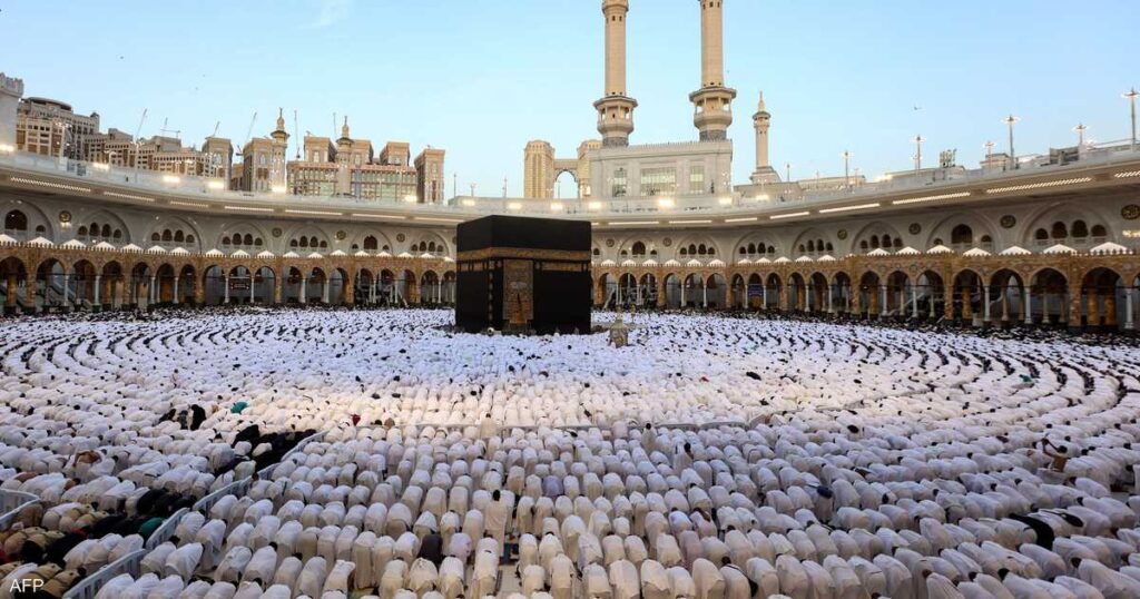 بتنظيم غير مسبوق.. 117 دقيقة فقط لأداء العمرة