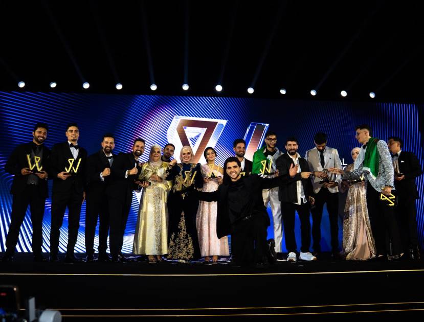 صناع المحتوى… حياة لا تعاش إلا على الكاميرا صناع المحتوى... حياة لا تعاش إلا على الكاميرا