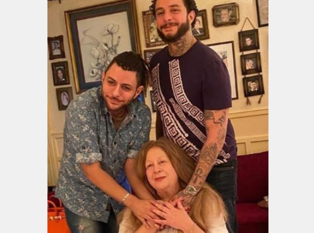 تعرف على وصية الفنانة الراحلة سمية الألفي لـ عمر وأحمد الفيشاوي سمية الألفي