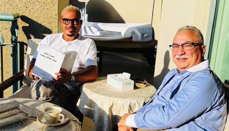 إبراهيم عيسى وعمرو دياب