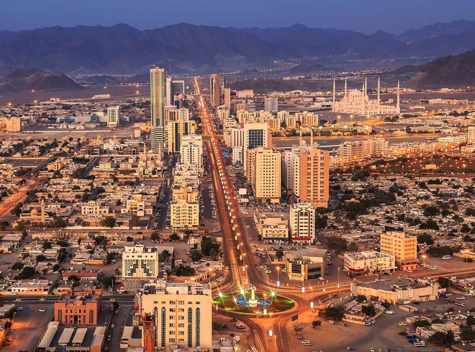 منظمة اليونسكو تمنح إمارة الفجيرة عضوية شبكتها العالمية لمدن التعلّم منظمة اليونسكو تمنح إمارة الفجيرة عضوية شبكتها العالمية لمدن التعلّم