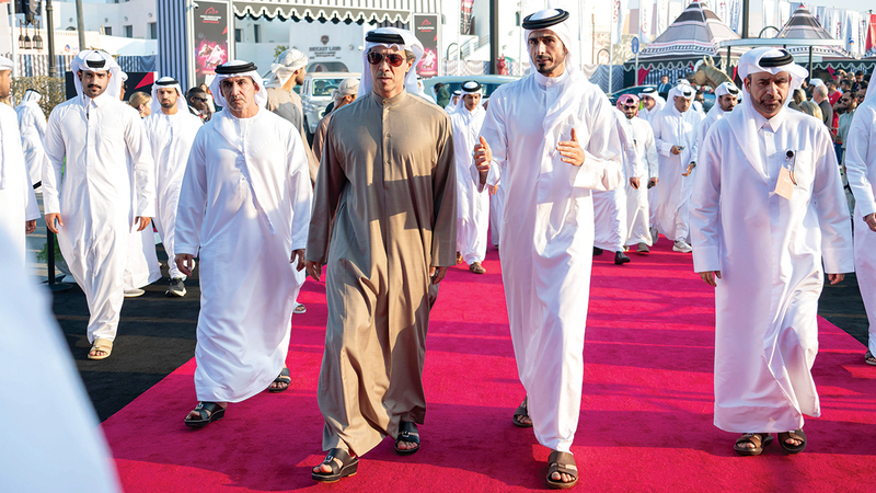 منصور بن زايد يشهد بطولة العالم للخيل العربية في الدوحة منصور بن زايد خلال حضوره بطولة العالم للخيل العربية في الدوحة. وام