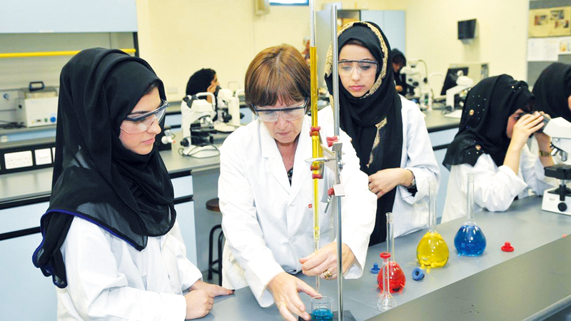 مدارس تطبّق «التاجر الصغير».. دمج أنشطة وتأهيل معلمين وأماكن لتنفيذ مشروعات الطلبة مدارس تطبّق «التاجر الصغير».. دمج أنشطة وتأهيل معلمين وأماكن لتنفيذ مشروعات الطلبة