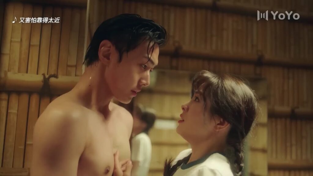 لا يمكننا ان تتوقف عن النظر الى عضلاتـه القوية 🔥( لا تزعج فلاحتي )