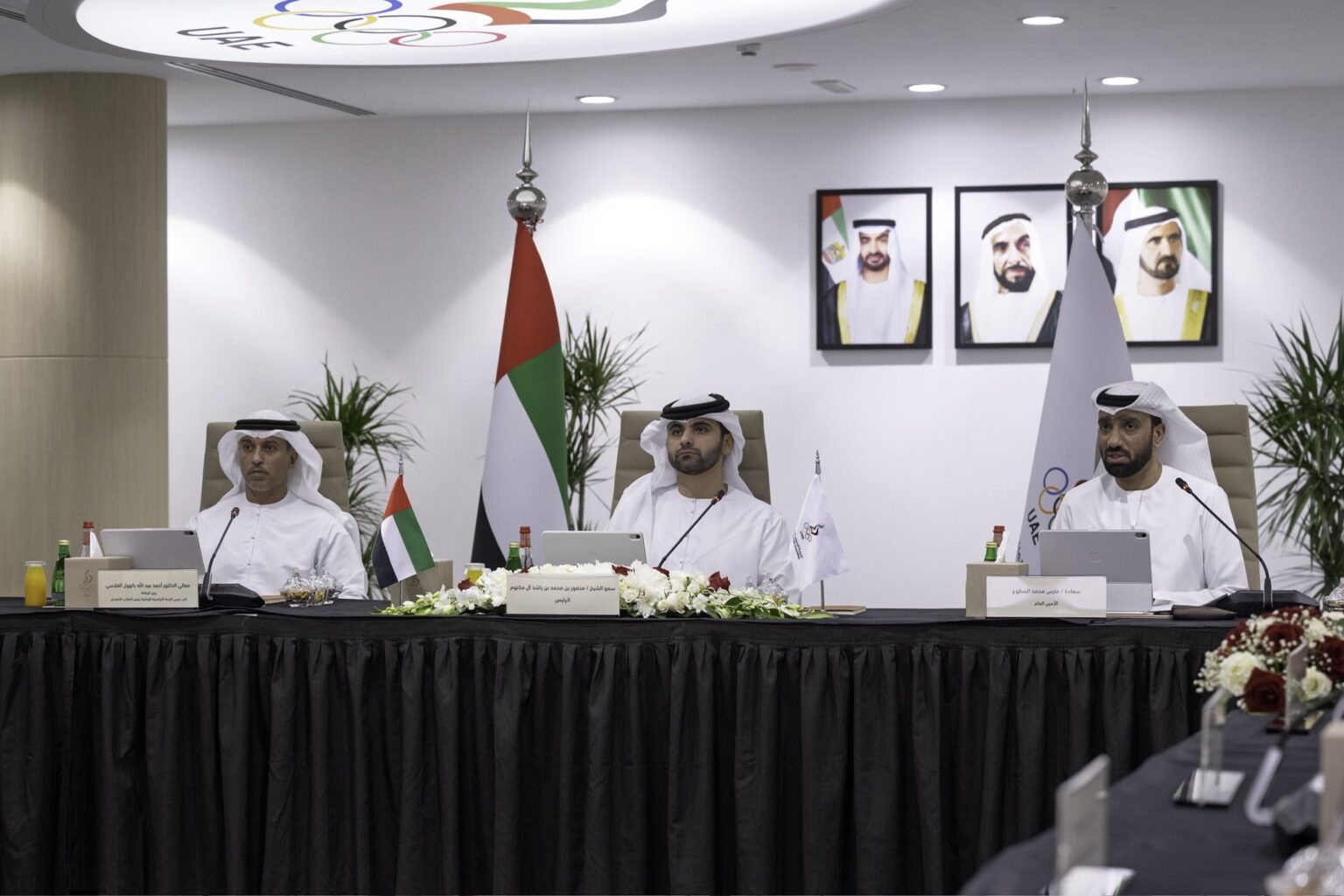 منصور بن محمد يعتمد مجموعة من المشاريع لدفع مسيرة الحركة الأولمبية الوطنية نحوالتميز منصور بن محمد يعتمد مجموعة من المشاريع لدفع مسيرة الحركة الأولمبية الوطنية نحوالتميز