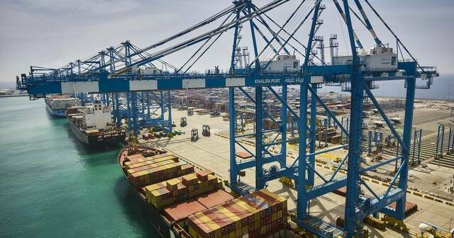 "موانئ أبوظبي" تُوقّع اتفاقية لتأسيسس مشروع للخدمات اللوجستية في طاجيكستان