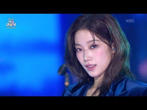 LE SSERAFIM Kazuha - Standing Next to You (الأصل BTS Jungkook) @ 2025 KBS Gayo Daechukje (مهرجان الأغنية) المهرجان العالمي (251219)