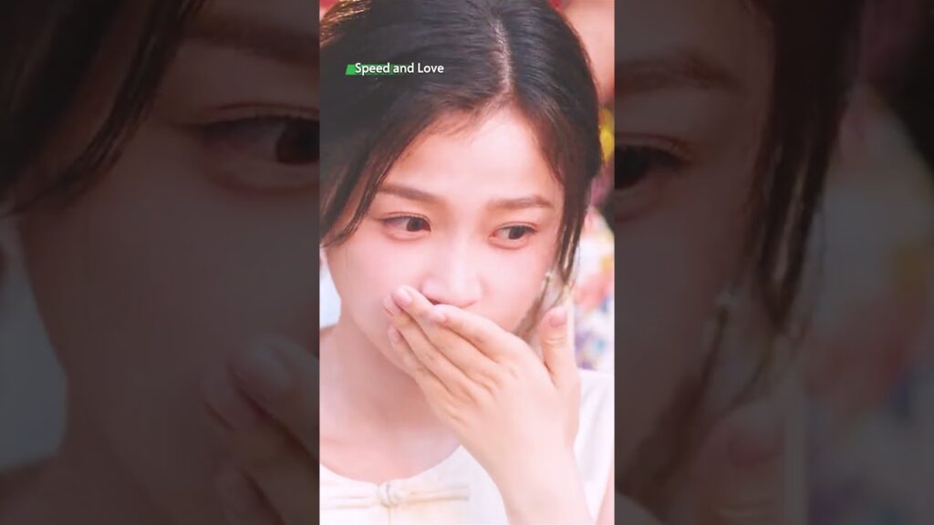 همس قريب… وقبلة بالغلط. 😳💕 السرعة والحب #speedandlove #estheryu #yushuxin #heyu #iqiyi #cdrama