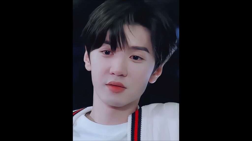 💕💕💕 #HiddenLove #حب_خفي #zhaolusi #chenzheyuan #cdrama #youku #victorma #rosyzhao #shorts #romance