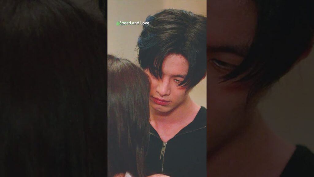 عناق وجها لوجه، والجو مولّع❤️‍🔥😳 السرعة والحب #speedandlove #estheryu #yushuxin #heyu #iqiyi #cdrama