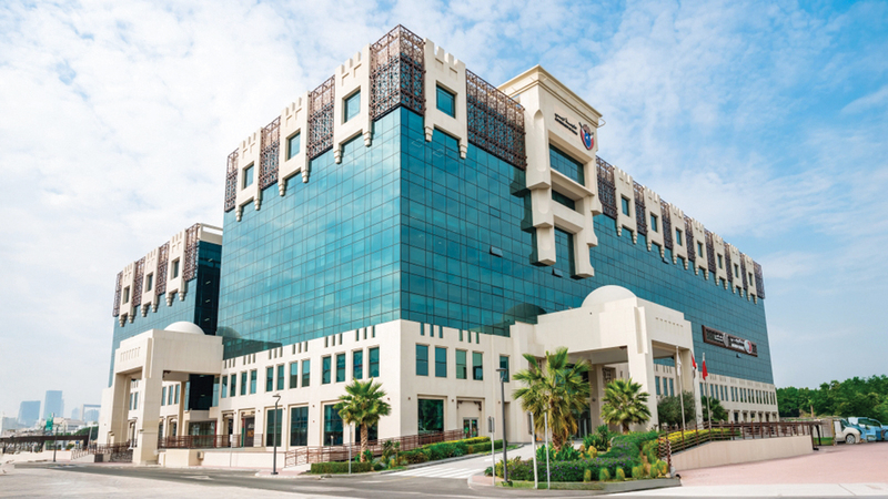 سجّلها باسم صديقها.. ثري يشتري «بنتلي بلوحة مميزة» هدية لابنته ويفشل في استردادها  